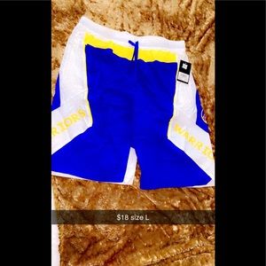 Men’s “Warriors” basketball shorts